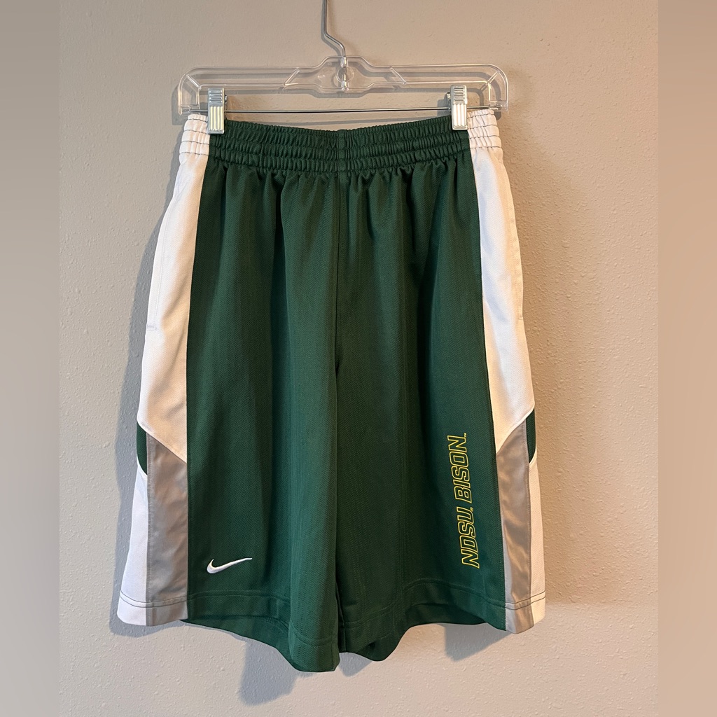 Nike Ndsu Bison Men's Green White Athletic Shorts Size S Rn#56323 Ca#05553